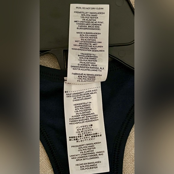 Gymshark Adapt Camo Seamless Racer Back Sports Bra - Savanna | Navy EUC! - Picture 13 of 15